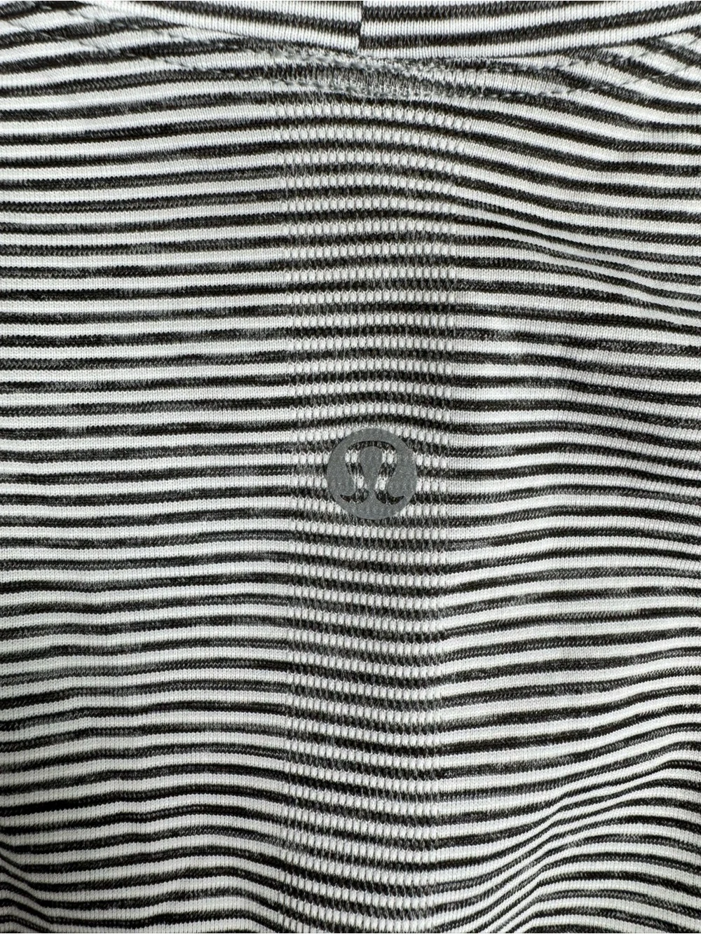 Lululemon Swiftly Tech Long Sleeve White Black Stripe Women’s 8